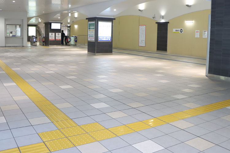 お身体の不自由なお客さまへ | 南海電鉄